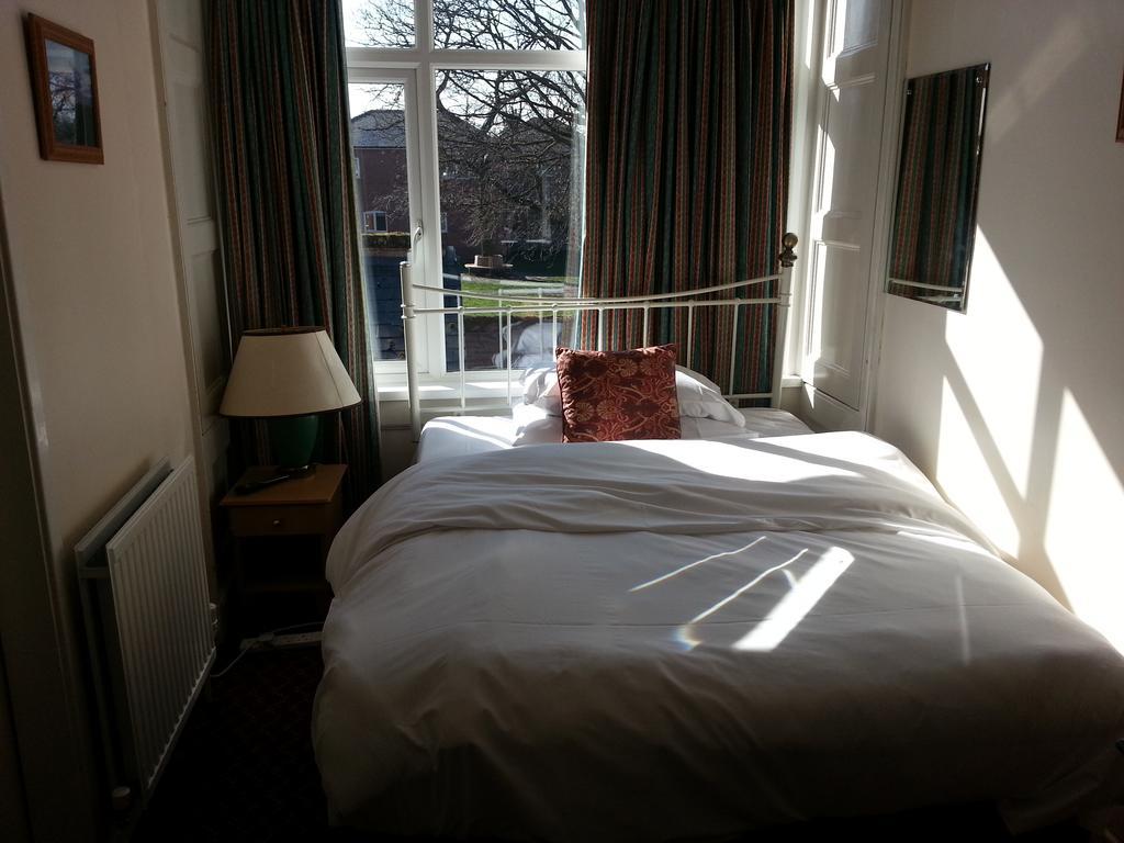 Cadogan Hotel Newmarket  Exteriér fotografie